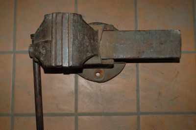 Лот: 5500474. Фото: 1. тисы , губки 140мм. Ручной инструмент