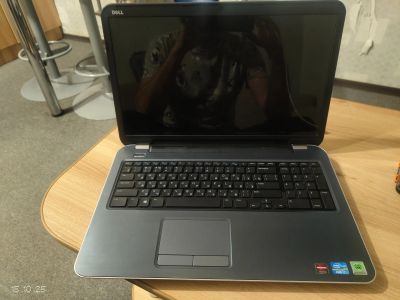 Лот: 25811115. Фото: 1. Ноутбук dell Inspiron. Ноутбуки