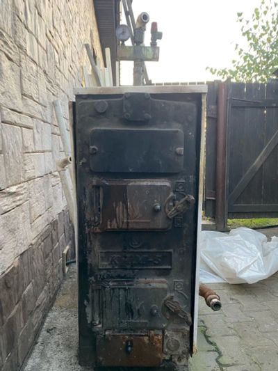 Лот: 25371643. Фото: 1. Котел тверердотопливный кчм-5. Отопительные котлы, печи