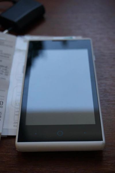 Лот: 5641923. Фото: 1. Смартфон ZTE V815W. Android 4... Смартфоны