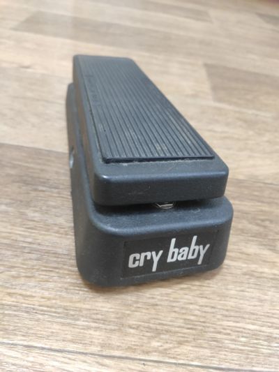 Лот: 19563699. Фото: 1. Dunlop cry baby. Гитарные эффекты и комбоусилители