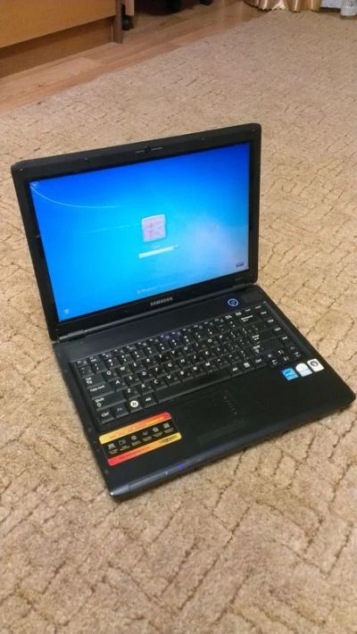 Лот: 6134714. Фото: 1. Samsung r410 plus core 2 duo p8600... Ноутбуки