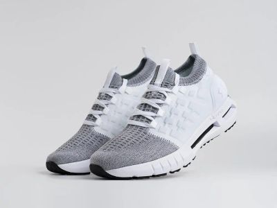 Лот: 25403789. Фото: 1. Кроссовки Under Armour HOVR Phantom... Кеды, кроссовки, слипоны