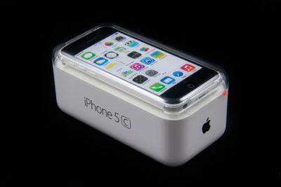 Лот: 3607935. Фото: 1. iPhone 5c 16 Gb white новый. Смартфоны