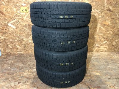 Лот: 25440131. Фото: 1. 215/55 R17 Yokohama IceGuard iG50... Шины