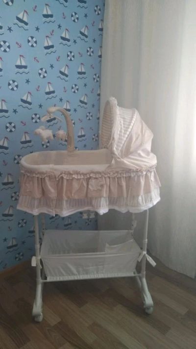 Лот: 14540767. Фото: 1. Колыбель Simplicity 4 в 1. Детские кровати и кроватки