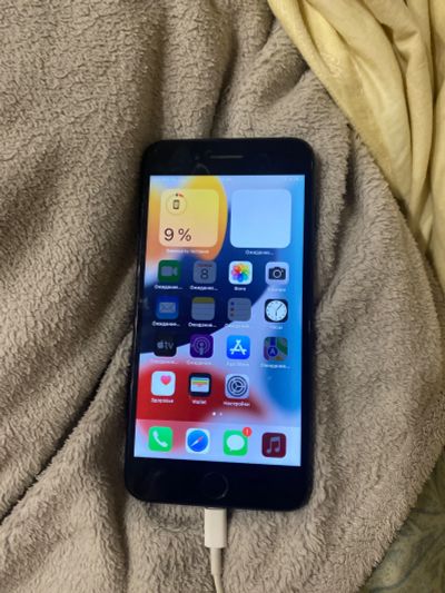 Лот: 24895042. Фото: 1. iPhone 7 plus. Смартфоны