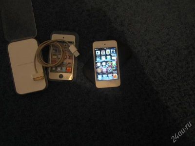 Лот: 2162621. Фото: 1. Apple Ipod Touch 4g 8gb. Плееры