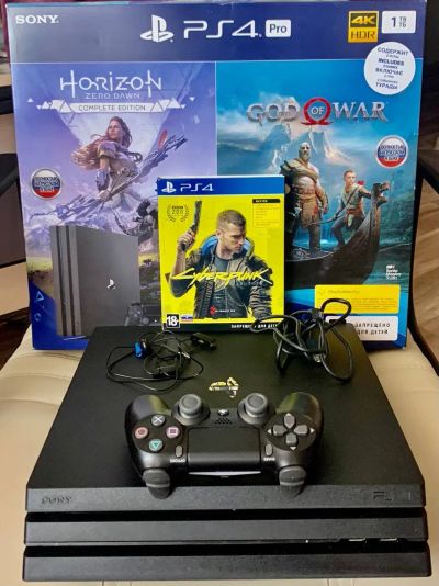 Лот: 17904955. Фото: 1. Игровая консоль PlayStation 4... Игровые приставки, консоли