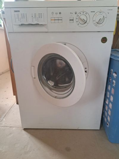 Лот: 21581380. Фото: 1. Стиральная машина Zanussi FL 504... Стиральные машины