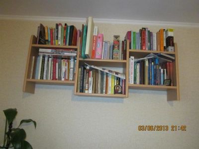 Лот: 3082601. Фото: 1. Продам книжные полки. Полки, стеллажи, этажерки