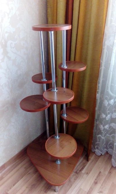 Лот: 7845245. Фото: 1. Подставка для цветов. Подставки и полки для цветов