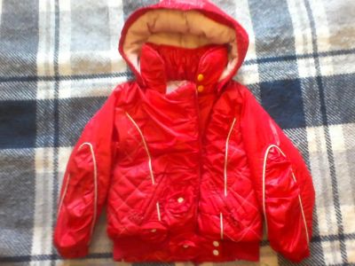 Лот: 7900128. Фото: 1. Отличная детская куртка, для девочки... Другое (одежда и аксессуары)