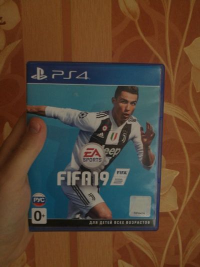 Лот: 14412311. Фото: 1. Игра FIFA 19 PS4 Диск. Игры для консолей