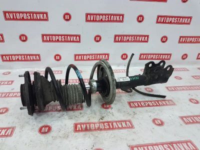 Лот: 20904064. Фото: 1. Стойка подвески Toyota Prius NHW20... Ходовая, подвеска, рулевое управление