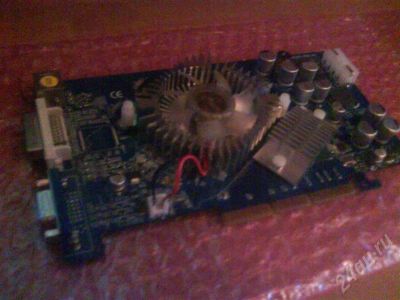 Лот: 477920. Фото: 1. Неисправная GeForce 6600GT (AGP-8X... Видеокарты