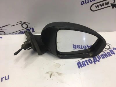 Лот: 21716807. Фото: 1. зеркало Nissan Almera G15. Двигатель и элементы двигателя