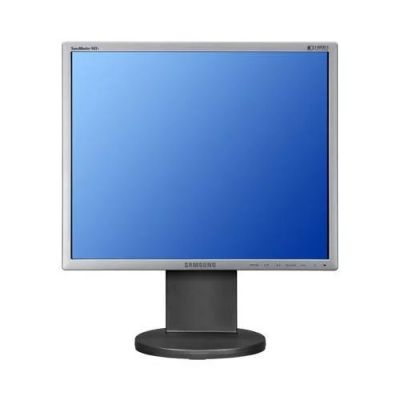 Лот: 4941520. Фото: 1. Свежий Samsung 943 в коробке с... ЖК-мониторы