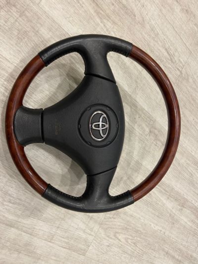 Лот: 18381866. Фото: 1. Руль косточка toyota. Салон