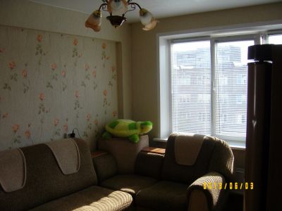 Лот: 15587616. Фото: 1. Комната 14 м² в 4-к, 5/5 эт. Квартиры, студии