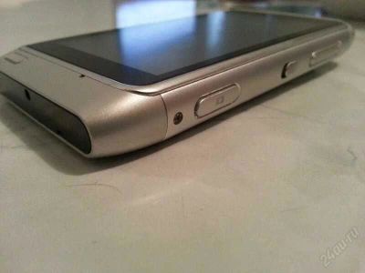 Лот: 2247909. Фото: 1. Nokia N8 оригинал серебристый. Смартфоны