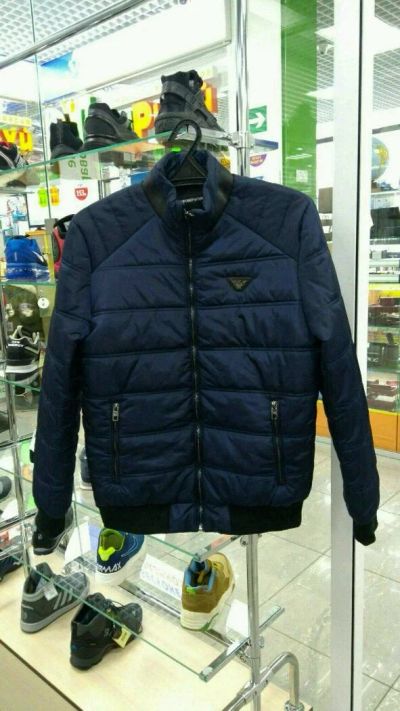Лот: 11293621. Фото: 1. Куртка мужская Emporio Armani. Верхняя одежда