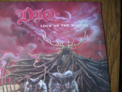 Лот: 11158078. Фото: 1. DIO. " Lock Up The Wolves ". LP... Аудиозаписи
