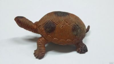 Лот: 14972497. Фото: 1. Игрушка резиновая - Черепашка... Фигурки, статуэтки