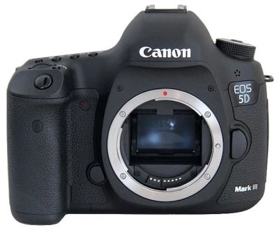 Лот: 5025739. Фото: 1. Зеркальная камера Canon EOS 5D... Цифровые зеркальные
