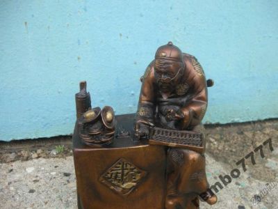 Лот: 5822121. Фото: 1. бухгалтер.бронза.20см.китай.счетовод... Скульптуры