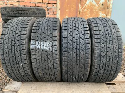 Лот: 14858836. Фото: 1. Bridgestone Blizzak Revo1, 215... Шины