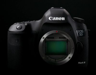 Лот: 3877727. Фото: 1. Canon 5D Mark III (body). Цифровые зеркальные