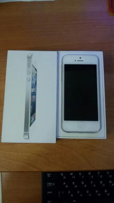Лот: 7464053. Фото: 1. Iphone 5. Смартфоны