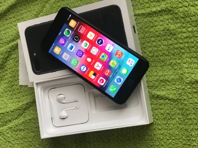 Лот: 14283286. Фото: 1. iPhone 7+ 128 Gb оригинал. Смартфоны