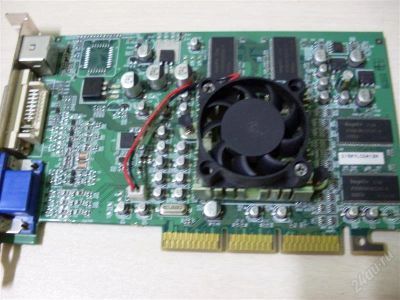 Лот: 1426194. Фото: 1. Видеокарта Radeon 9000 64Mb AGP... Видеокарты