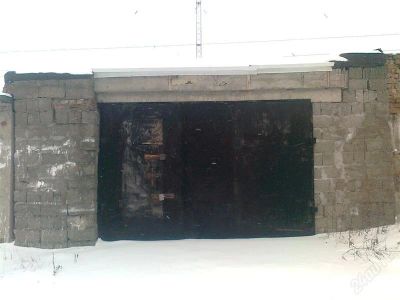 Лот: 2303905. Фото: 1. Продам гараж. На 3-4 машины. Возможен... Гаражи, парковочные места