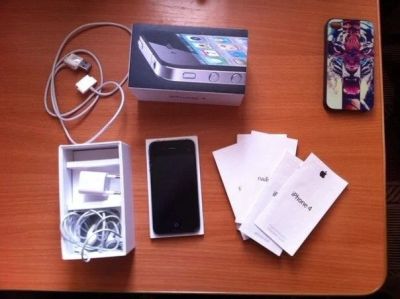 Лот: 3278312. Фото: 1. iPhone 4/16gb Полный комплект. Смартфоны