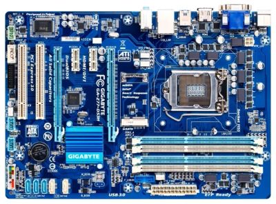 Лот: 4976945. Фото: 1. Материнская плата Gigabyte Z77-DS3H... Материнские платы