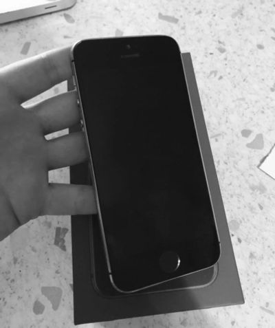 Лот: 11406456. Фото: 1. iPhone 5s. Смартфоны