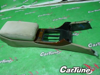 Лот: 10538958. Фото: 1. бардачок подлокотник toyota aristo... Салон
