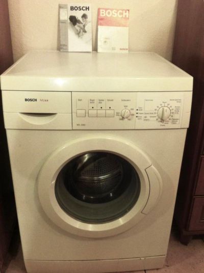Лот: 10610870. Фото: 1. Стиральная машина Bosch WFL2060... Стиральные машины