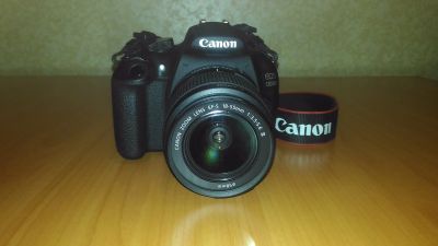 Лот: 16078094. Фото: 1. Canon 1200D. Цифровые зеркальные
