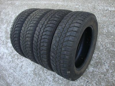 Лот: 12652143. Фото: 1. 185/65/15 Bridgestone ICE Cruiser-5000... Шины