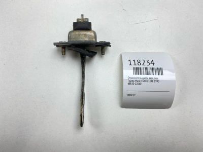Лот: 25640071. Фото: 1. Ограничитель двери Toyota Mark... Кузов