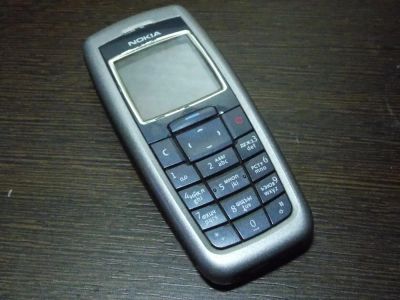 Лот: 6875242. Фото: 1. Nokia 2600 с зарядным. Кнопочные мобильные телефоны