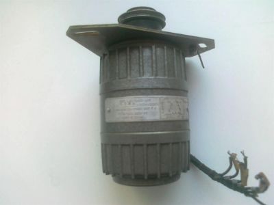 Лот: 3118921. Фото: 1. Электродвигатель АБЕ -042-4м. Промышленное