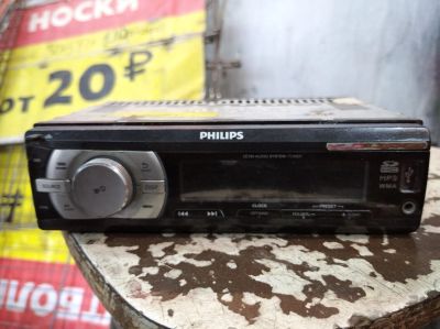Лот: 16068288. Фото: 1. Магнитола Philips с USB. Автомагнитолы