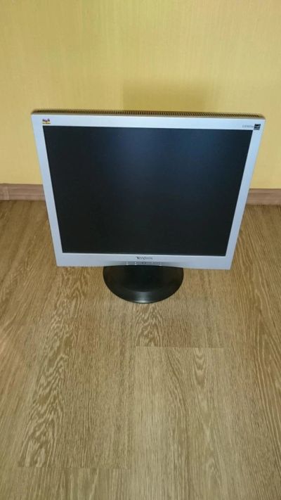 Лот: 9936626. Фото: 1. монитор Viewsonic VA903m. ЖК-мониторы