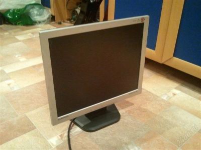 Лот: 2759030. Фото: 1. Монитор Samsung Sync Master 710v... ЖК-мониторы