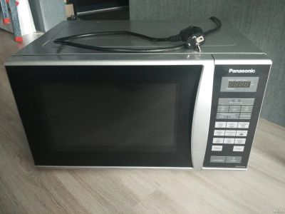 Лот: 13536112. Фото: 1. Микроволновая печь Panasonic. Запчасти для остальной бытовой техники
